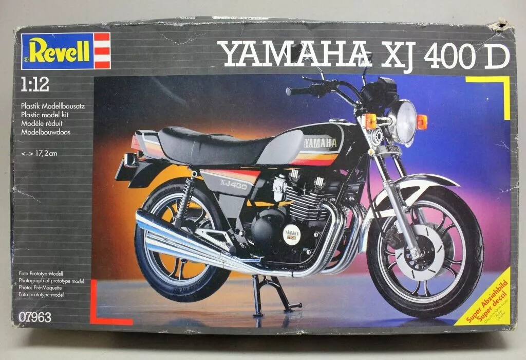 Vintage REVELL YAMAHA XJ 400 D 1:12 Scale Motorcycle Model Kit