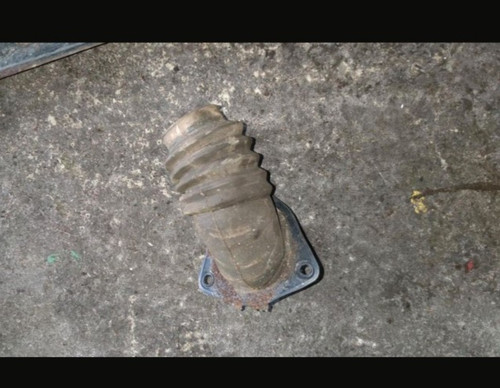 Mazda 323 BD Manschette zwischen Lenksäule und Lenkgetriebe