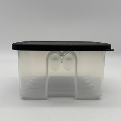 Tupperware Fridge Smart Vented Square Container 3993A-1 Keeper w/Black Lid