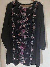 Women  s Floral Dress