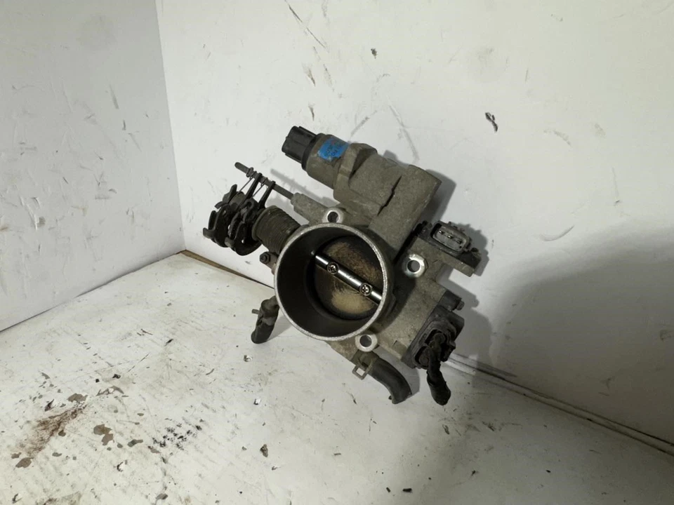 Subaru Outback Legacy 2.5 2000-2004 carrocería de acelerador accionada por cable OEM Foto 2 de 4