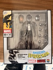 Medicom Toy MAFEX 147 Marvel Amazing Spider-Man Black Costume 6in Figure