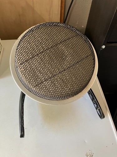 Coleman 5038 Blackcat Perfec Temp Propane Catalytic Heater 3,000 BTU/HR