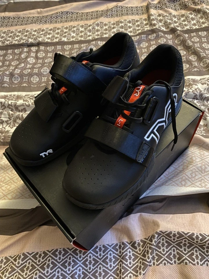 TYR L-1 Lifter Mujer 7 Entrenamiento con Pesas Levantamiento de Potencia Gimnasio Zapatos Negro Rojo ¡NUEVO EN CAJA! Foto 4 de 4