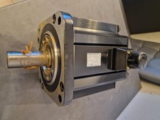 Yaskawa Elektro Servomotor 4400W Sigma 2 Achs...