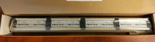 24 port Patch Panel Category 6 with 1U Patch Cable Organizer Shaxon - Picture 2 of 4
