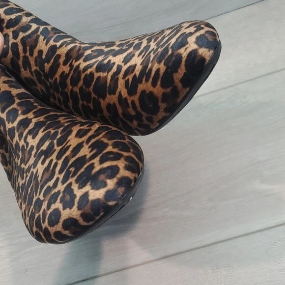 НОВОРОЖДЕННЫЙ женщин лодыжки леопард печать ткани ботинки плоскостях туфли размер 6,5 М - Изображение 4 из 4