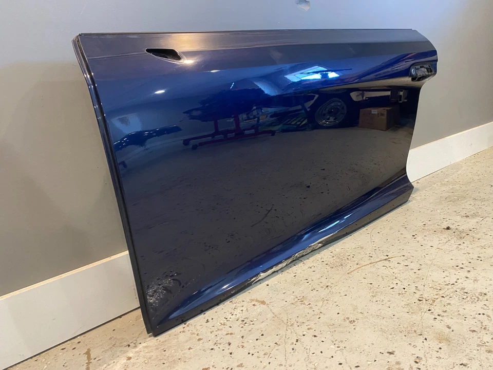 Audi R8 LH 2009 marco de revestimiento de puerta lateral izquierda del conductor *dañado* OEM 2346 Foto 3 de 4