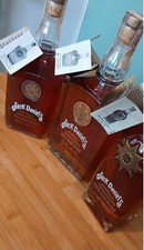 bouteille Jack Daniel's série limitée,1914, 1915 et  1954. Prix par bouteille 