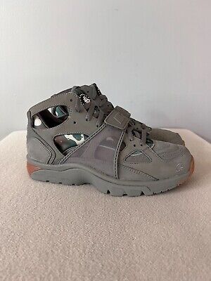 Corteiz Nike Air Trainer Huarache SP - Size 9.5 - Grey - NEW Corteiz Nike Air Trainer Huarache SP - Size 9.5 - Grey - NEW