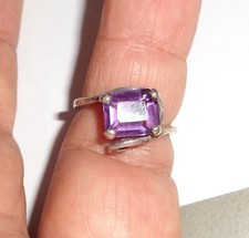 VINTAGE STERLING SILVER RING SIZE 7 AMETHYST STONE VICTORIAN DESIGN