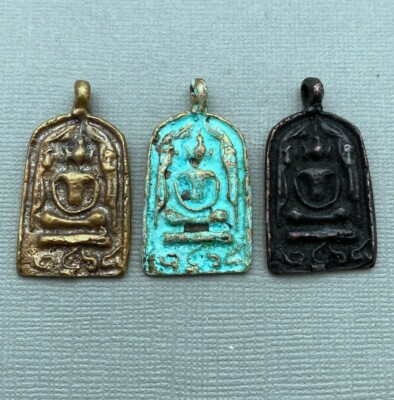 Sitting Amulet Buddha Pendant From Thailand (Available in 3 Options) (SAP7)