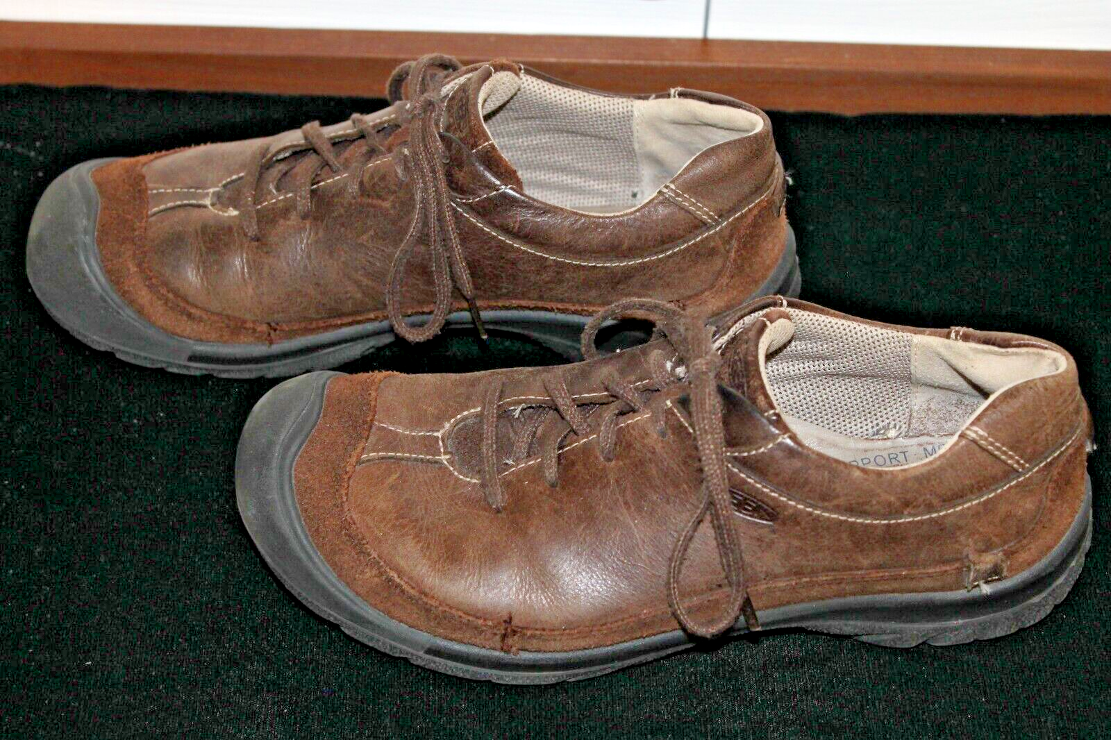 Scarpe Keen da donna marroni taglia 10 5 pelle scamosciata stringate scarpe da trekking comfort