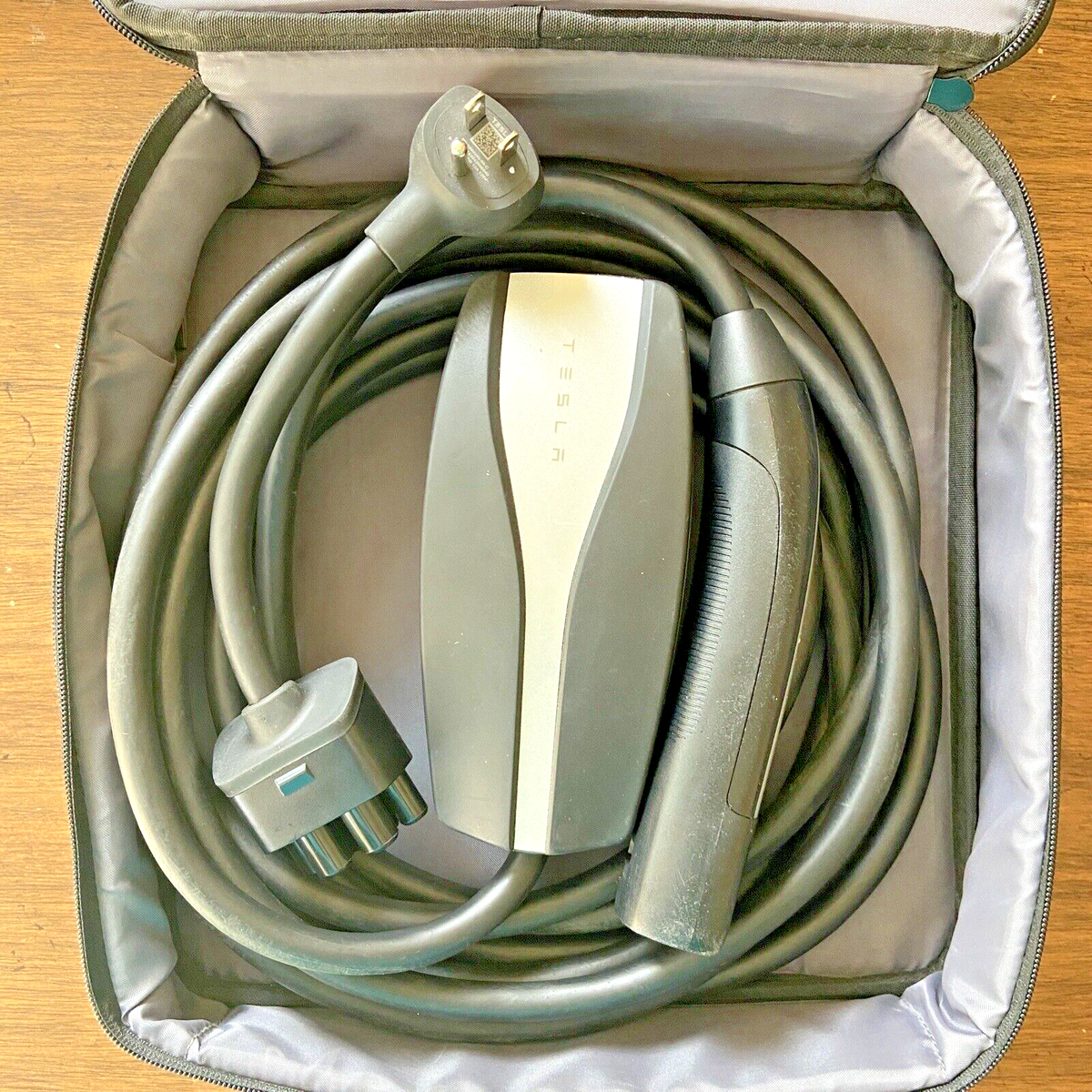 2023 2022 Tesla Model Y 3 S X charger home Mobile Connector