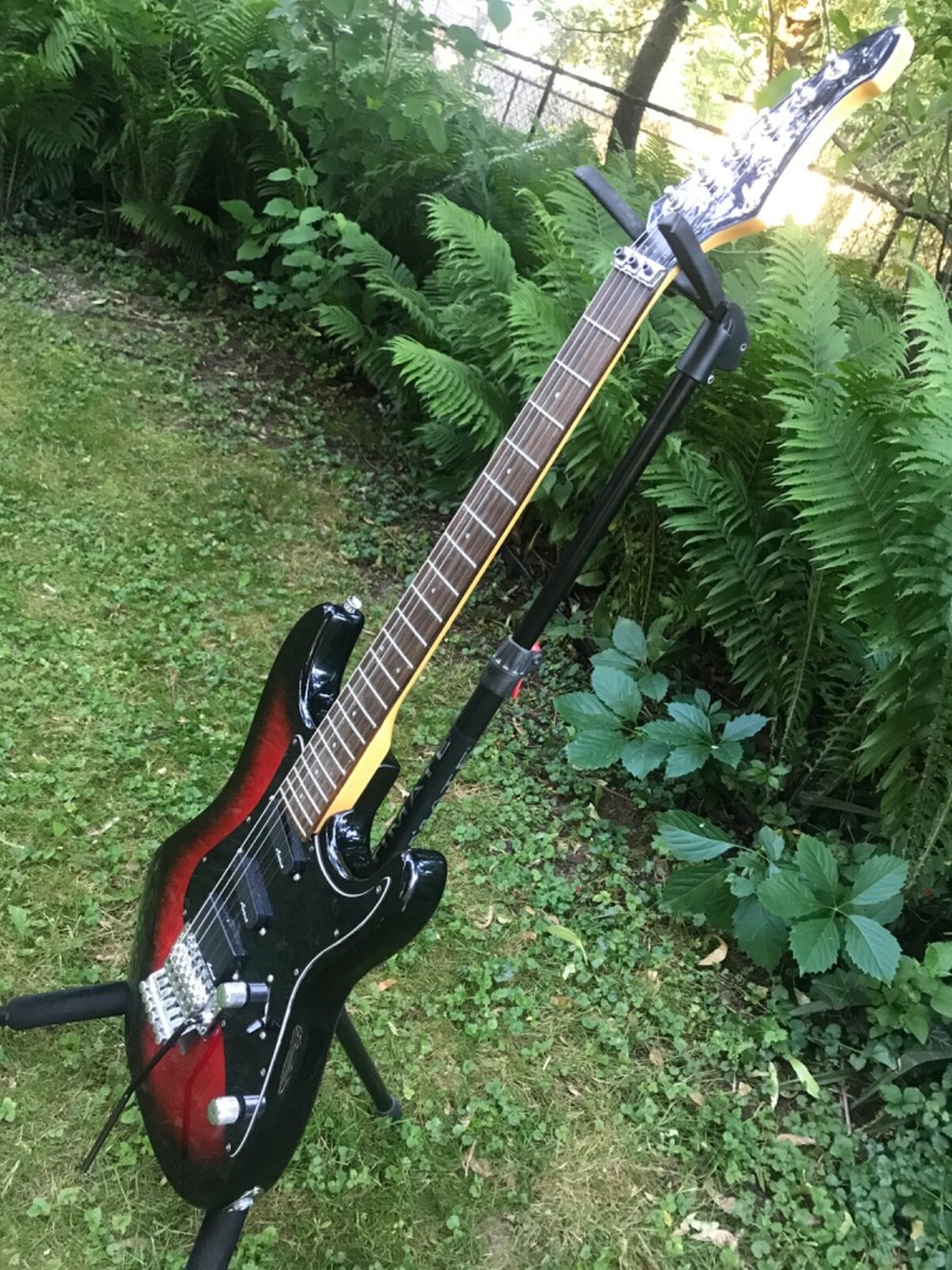 Aria ProⅡ MOD Aria Pro II PE-TR2 It was in 1976, the first model of Aria