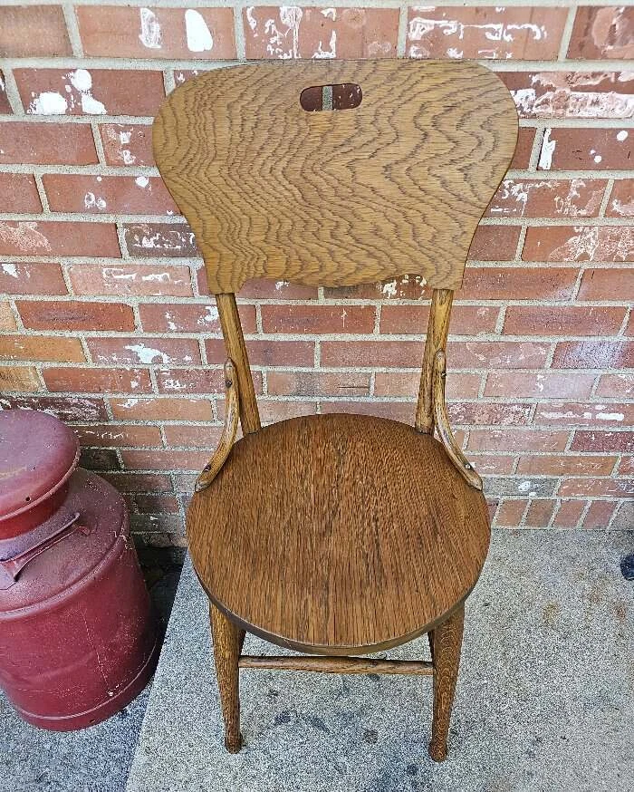 Silla de madera curvada Thonet roble macizo mediados de siglo reposacaderas Foto 2 de 4