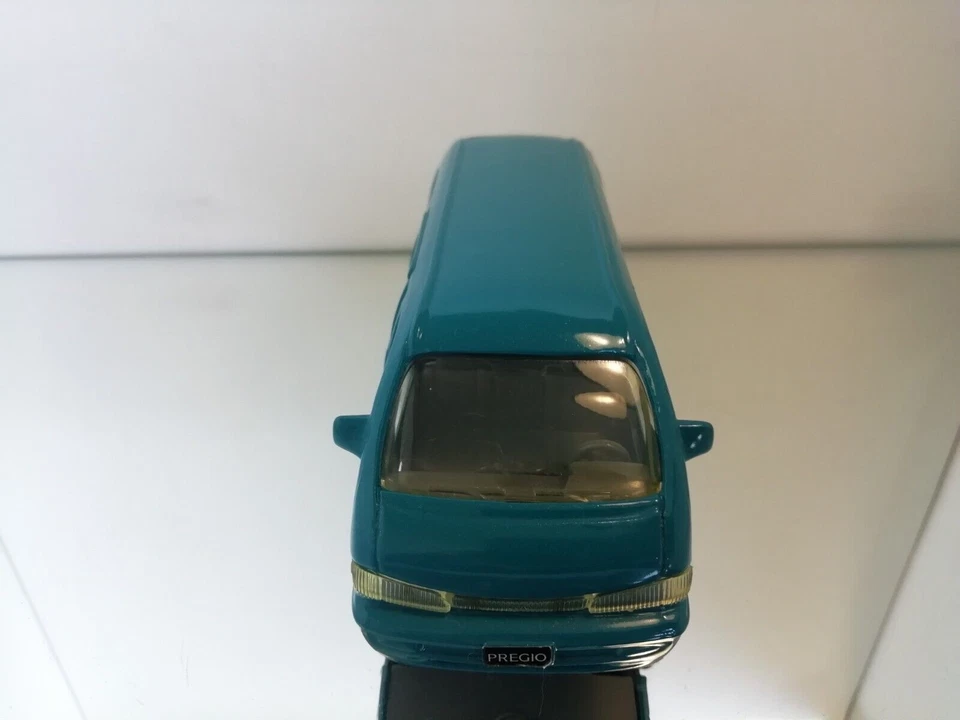 Nuevos juguetes de trébol Clovertoys juguetes de trébol Kia Pregio 1:37 ¡¡casi como nuevos muy raros!!! Foto 4 de 4