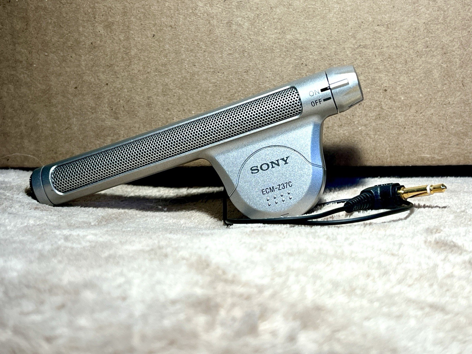 Microphone Watch Video
