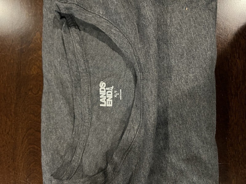 Lands And Xl/T Women’s Short Sleeve Crewneck Gray T-Shirt