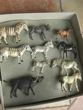 10 uralte Massefiguren, Lineol  Zoo, Zebras Gnus Wasserbüffel, Pferd usw.