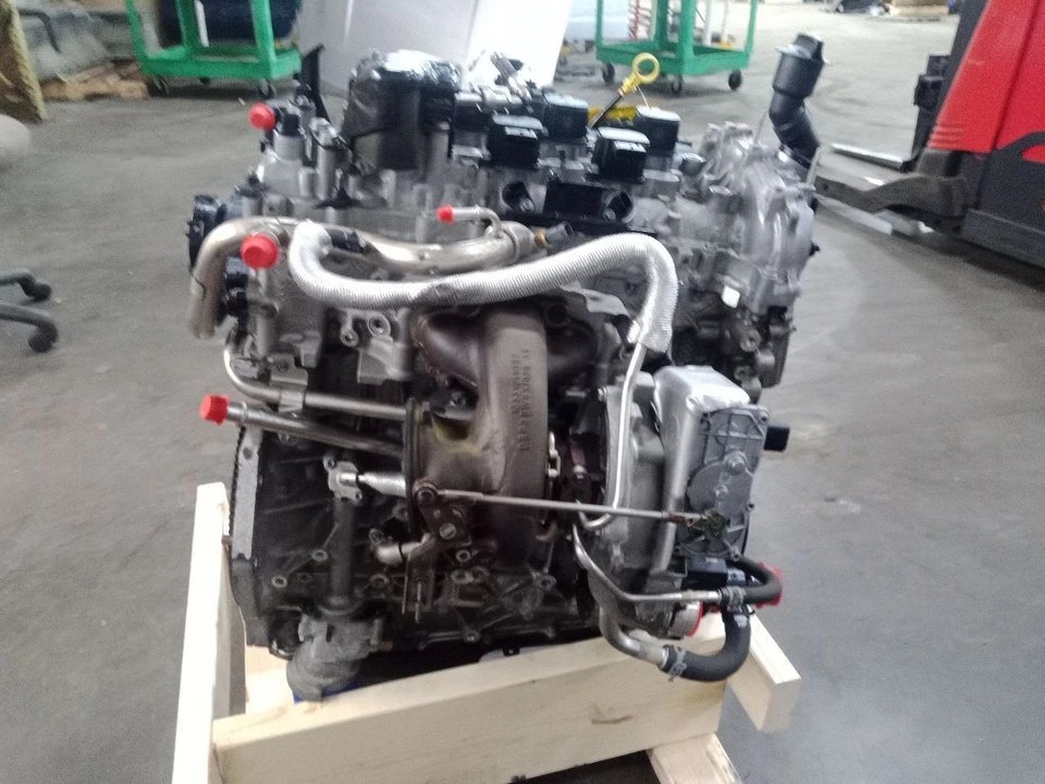 Engine / Motor Assembly 2023 Silverado Truck/Pickup 1500 Sku#4260896 - Image 2 of 4