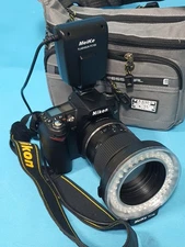 Nikon D90 Camera with Tamron 16-300mm f3.5-6.3 DI II VC Macro *Low Shutter Count