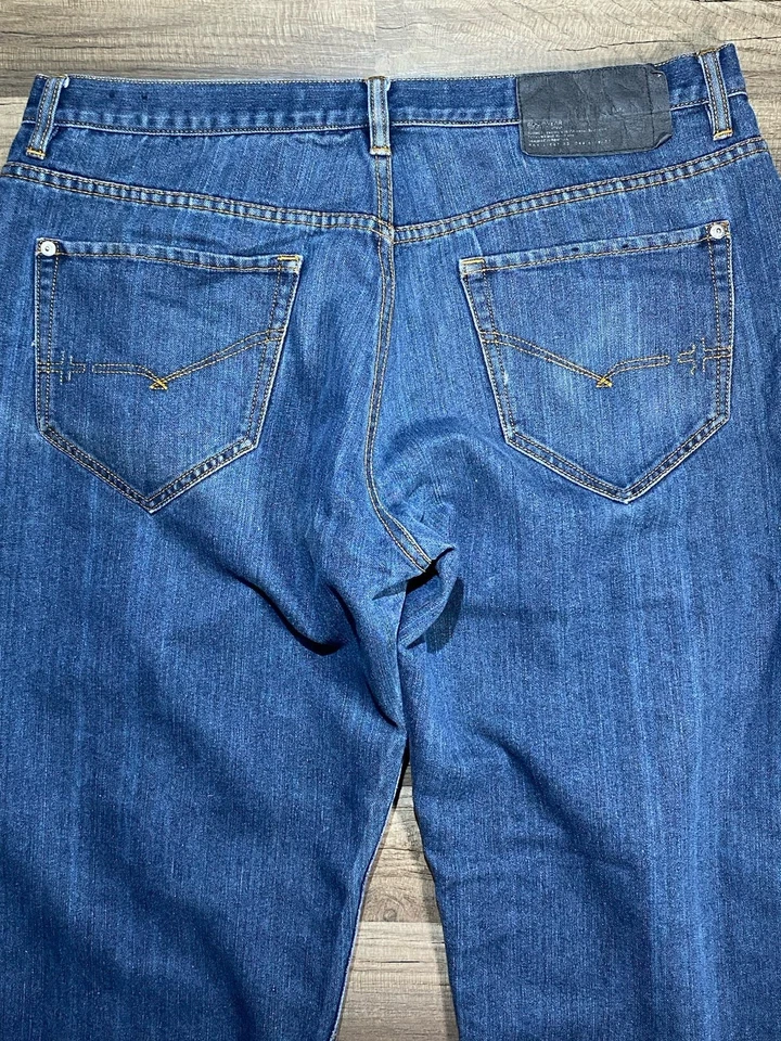 Rocawear Jeans Mens 36x26 Blue Denim Streetwear Wide Leg 2000s Y2K Loose Fit - Image 4 of 4