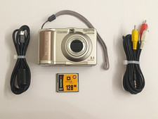 Canon Powershot A20 Digital Camera Silver (MINT!) with Flash Card, Cables, Pouch