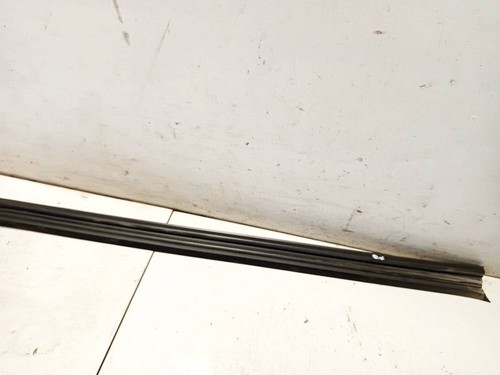 Türer Türgummi Türdichtung Dichtung Vorne Rechts  Volkswagen  DE2566916-06