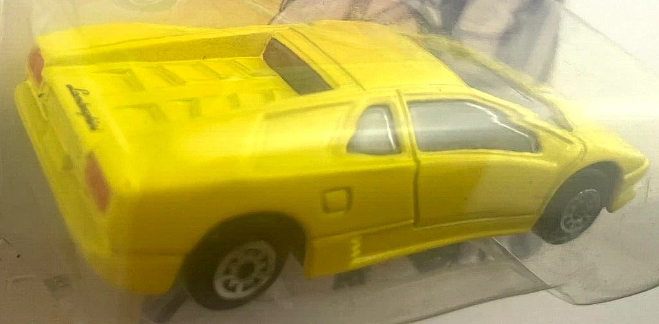 COCHE MFG LAMBORGHINI VINTAGE 1995 AUTÉNTICO METAL FUNDIDO A PRESIÓN MAISTO TURBO 1:64 CB Foto 4 de 4
