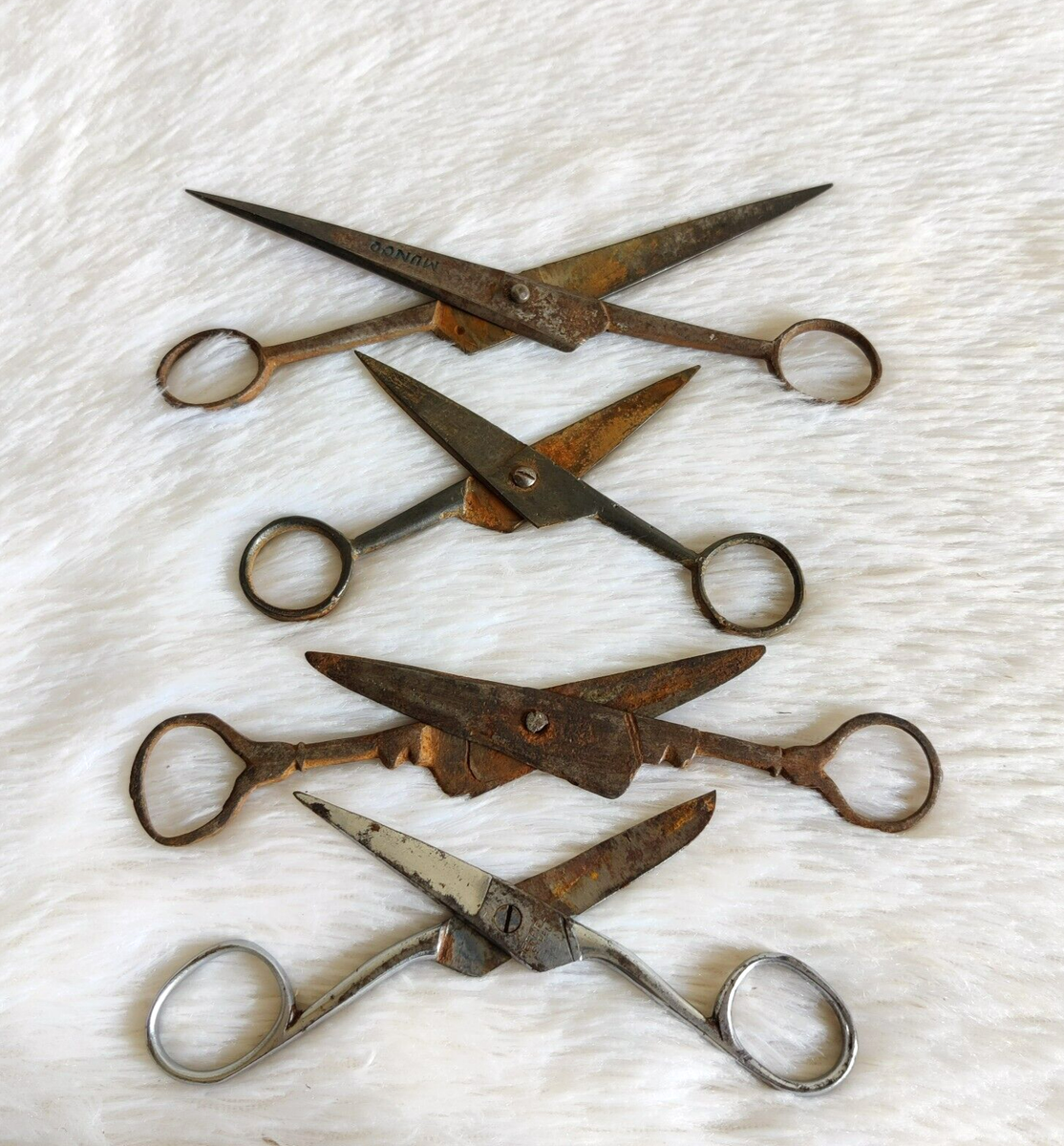 1940s Vintage Handmade Iron Decorative Scissors Set of 4