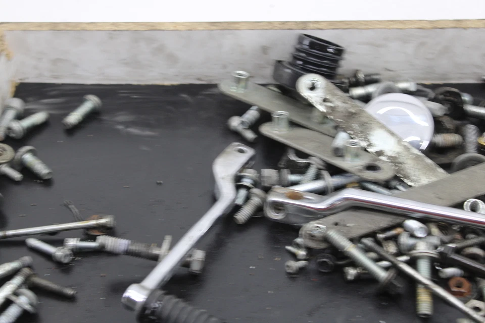 07-11 Harley Davidson Heritage Softail Misceláneos Tornillos Soportes Foto 2 de 4