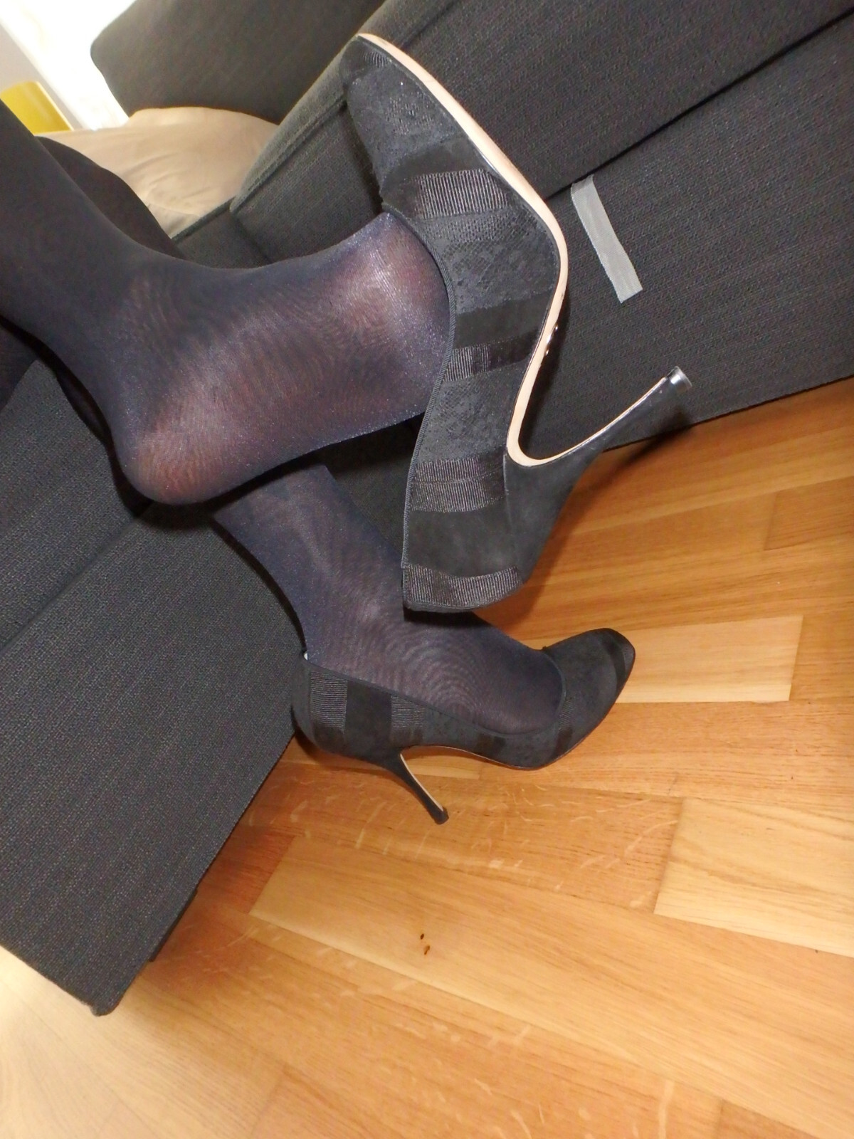 Zapatos de tacón alto Dolce & Gabbana cuero auténtico encaje negro - ¡Envío a la UE!