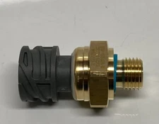 2127356PE Genuine Paccar Oil Pressure Sensor - OEM - New