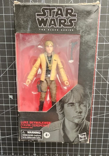 Star War The Black Series Luke Skywalker (Yavin Ceremony) Complete *Open Box*