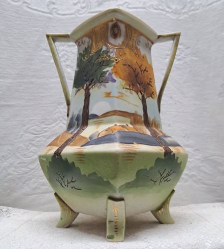 Jarrón grande antiguo NIPÓN pintado a mano escénico art deco con patas como está - Imagen 1 de 16