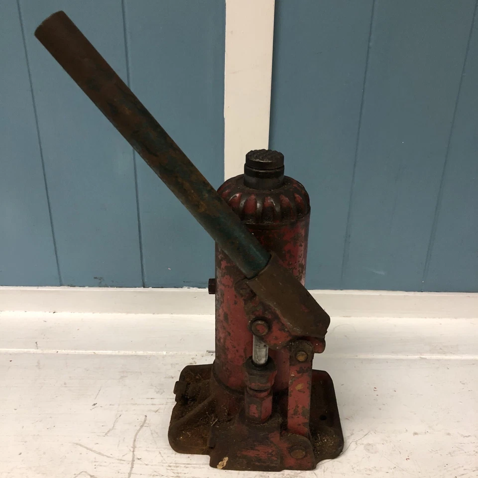 Vintage Blackhawk Jack Mfg 5 Ton Hydraulic Bottle Barnfind *READ Car Tool - Image 4 of 4
