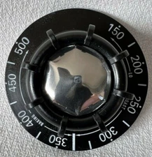 FD Gas Thermostat Dial 150-500 F.  2-1/2" diameter Knob Robertshaw Z566700100
