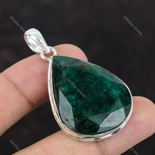 Natural Zambian Emrld Gemstone Pendant 925 Sterling Silver Jewelry For Girls