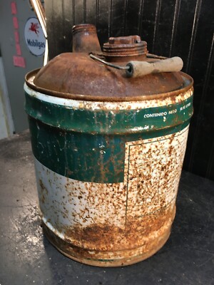 1950s Vintage Quaker State 5 Gallon Motor Oil Can w/ Wood Handle