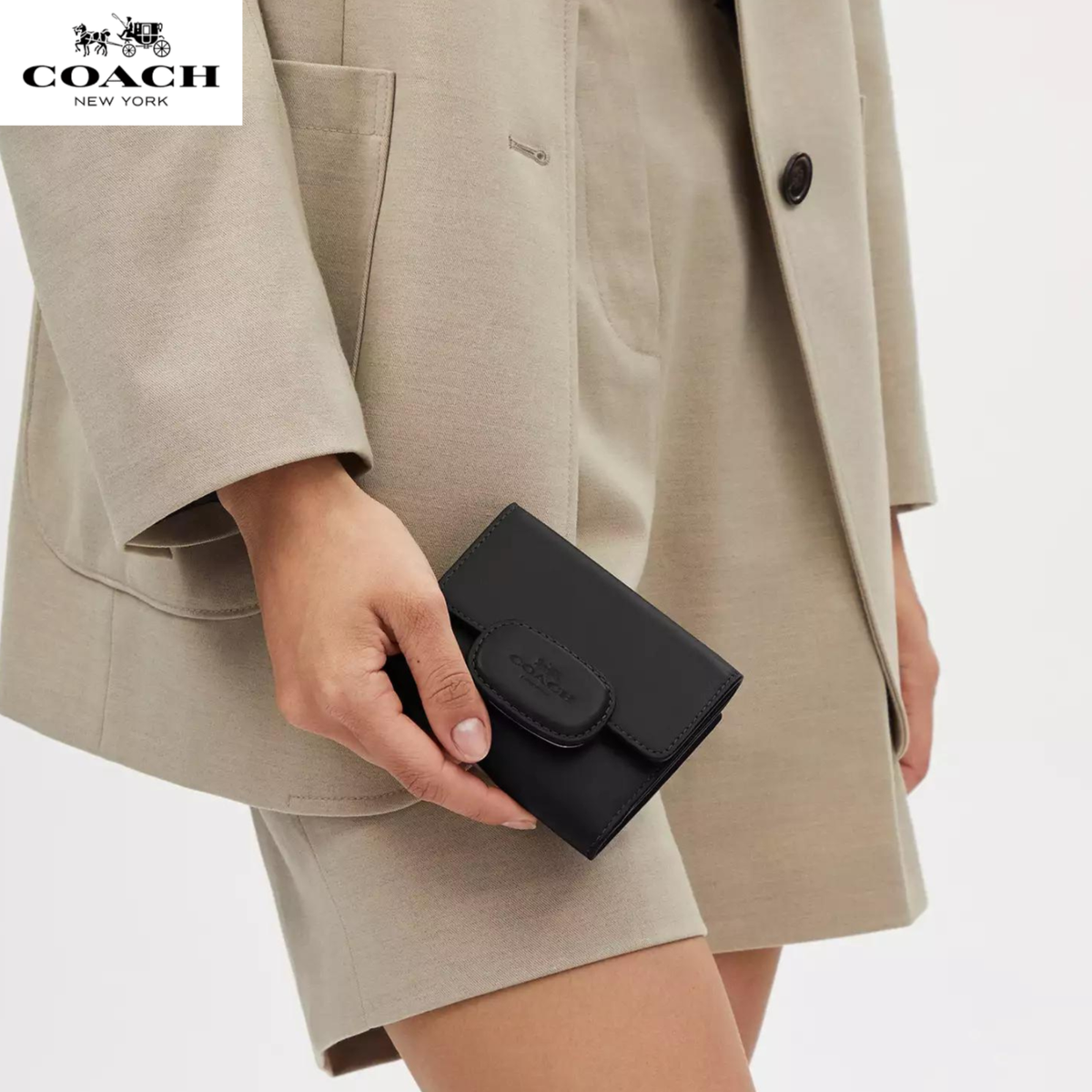 Coach Eliza Small Wallet With Leather Covered Closure