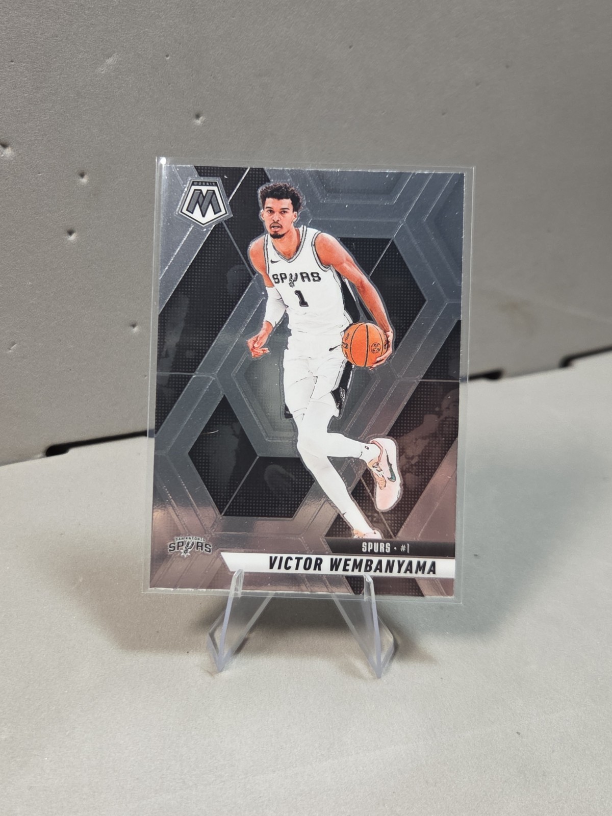 2024-25 Panini Mosaic - Victor Wembanyama #31 Silver Prizm