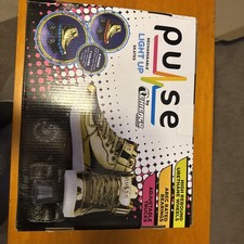 Pulse By Chicago Skates Gold Size 4