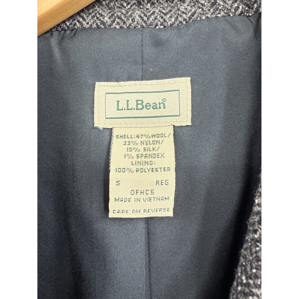 LL Bean Women's Tweed Herringbone Blazer Jacket Size S Gray Wool Blend - Image 2 of 4