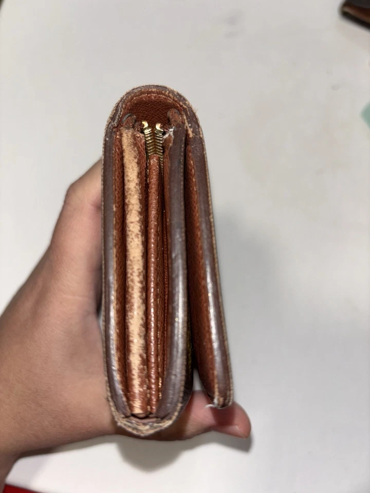 Cartera Louis Vuitton Monograma Vintage y Auténtica Foto 2 de 4