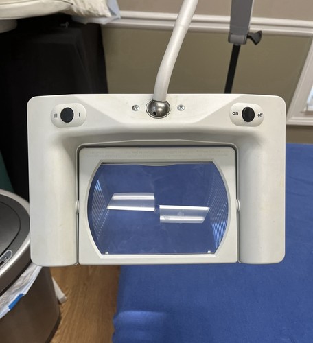 Waldmann  magnifying Table Lamp SNLQ 54/2 (A)