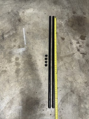 2 Yakima Round Bars Crossbars  52  Great Condition DDD