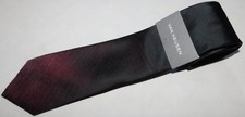 VAN HEUSEN BURGUNDY/BLACK STRIPED POLYESTER/COTTON TIE - NWT - DESIGNER TIES.