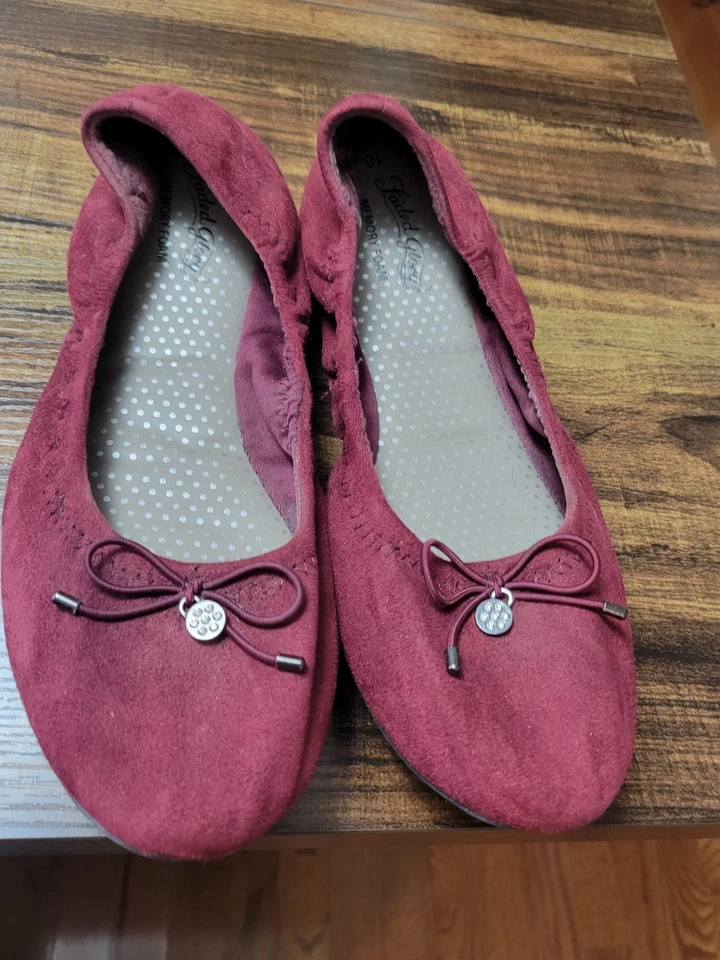 💚  Microfiber Suede Balarina Flats By Faded Glory Sz 10. Excellent Condtn  - Image 2 of 4