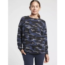 Athleta Blue Camo Studio to Street Print Pullover Sweatshirt Size M